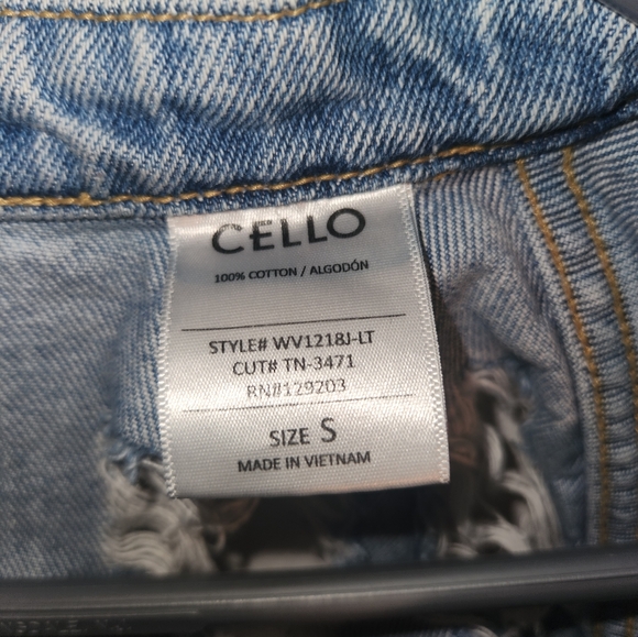 Cello womens jean jacket size small - Picture 3 of 4